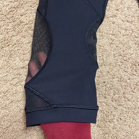 NWOT Lululemon Clear The Court Crop 21" - Picture 6 of 14